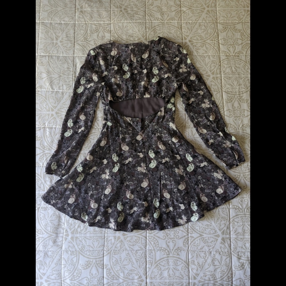 Aritzia | Sunday Best | Floral Dress